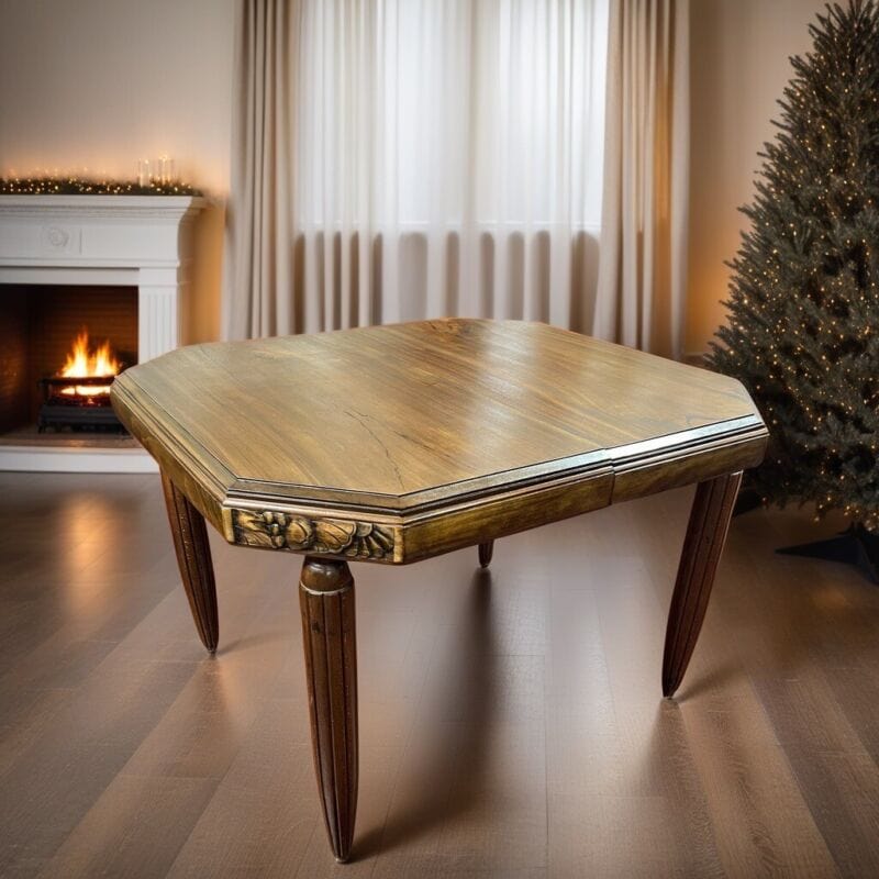 Tavolo antico allungabile in legno di noce quadrato da pranzo d'epoca primi 900 Categoria  Tavoli - tavolinetti