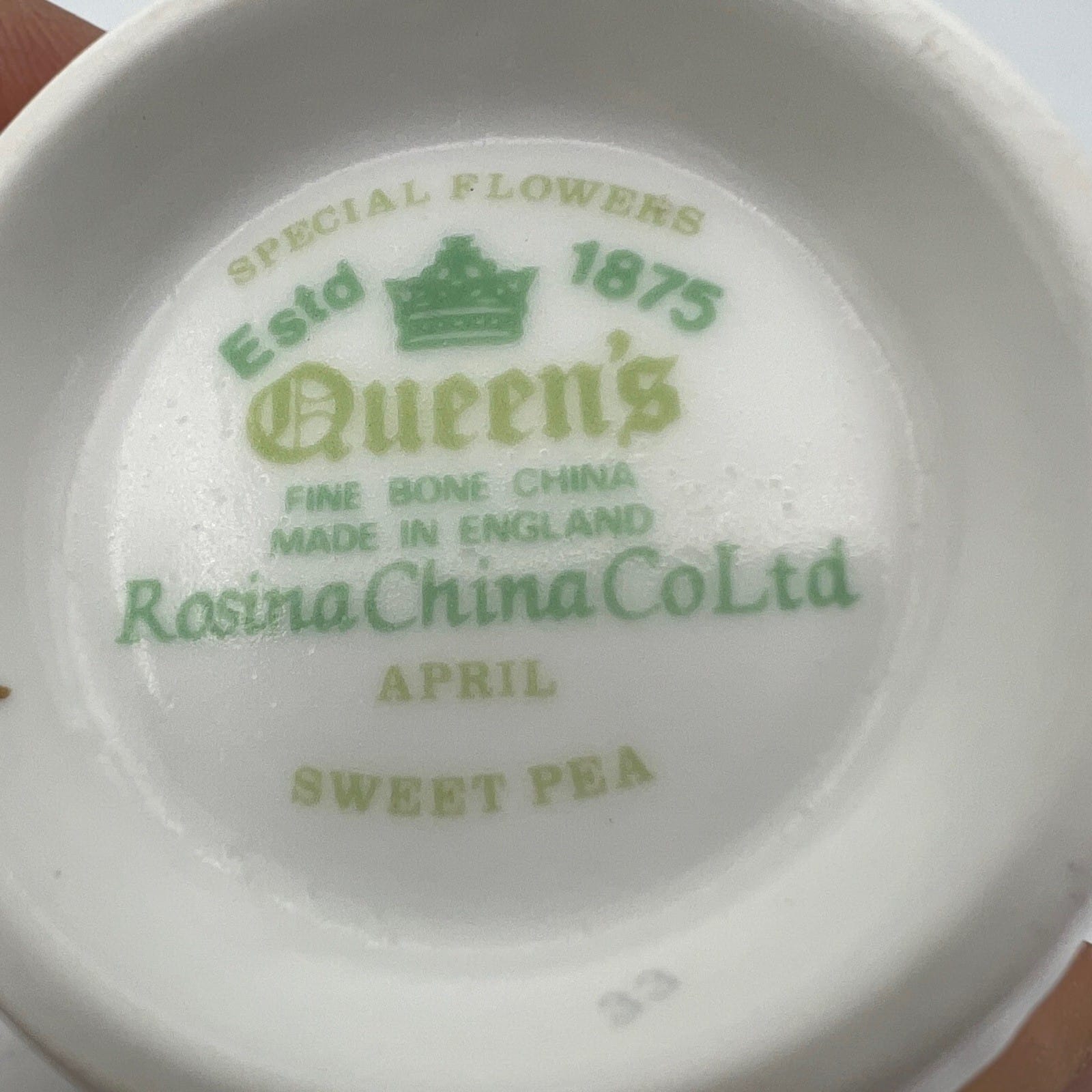 Tazza da caffè in porcellana Queen's con mese tazzina inglese Aprile 900 Rosina Categoria  Servizio tazze - Tazze