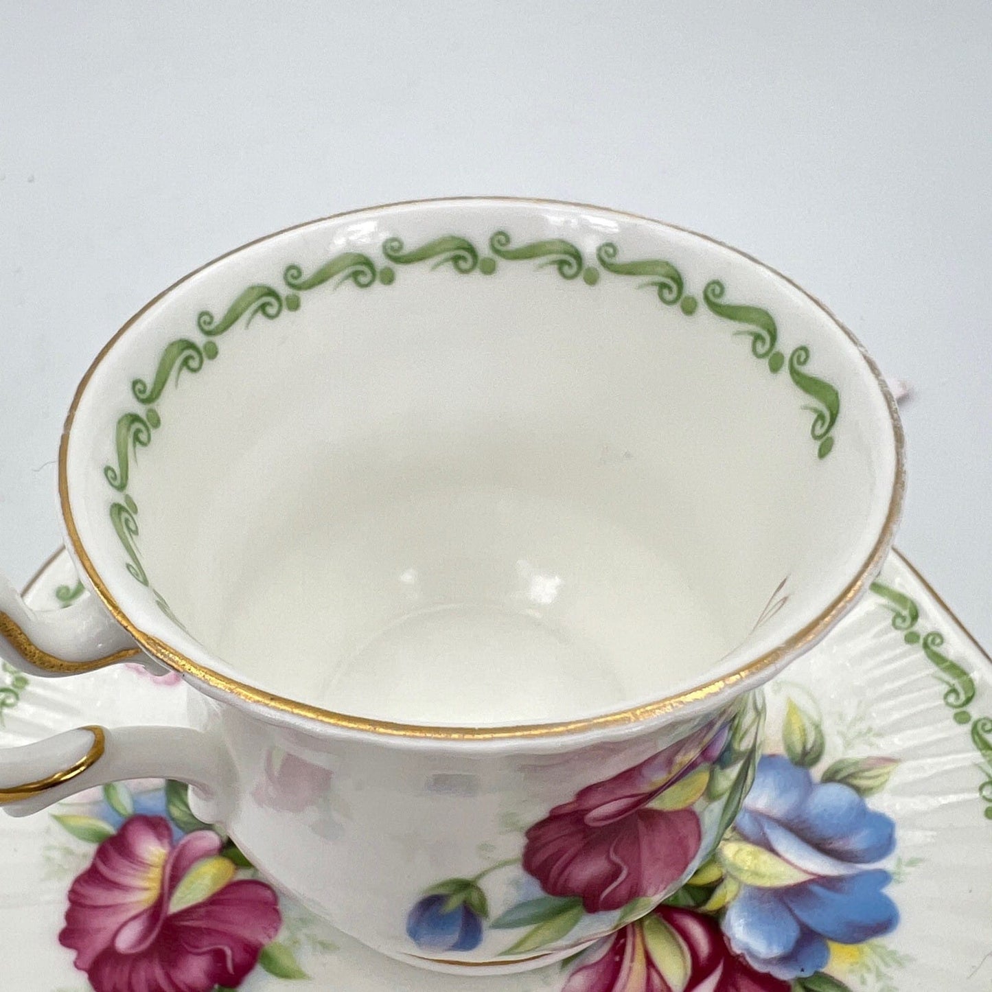 Tazza da caffè in porcellana Queen's con mese tazzina inglese Aprile 900 Rosina Categoria  Servizio tazze - Tazze