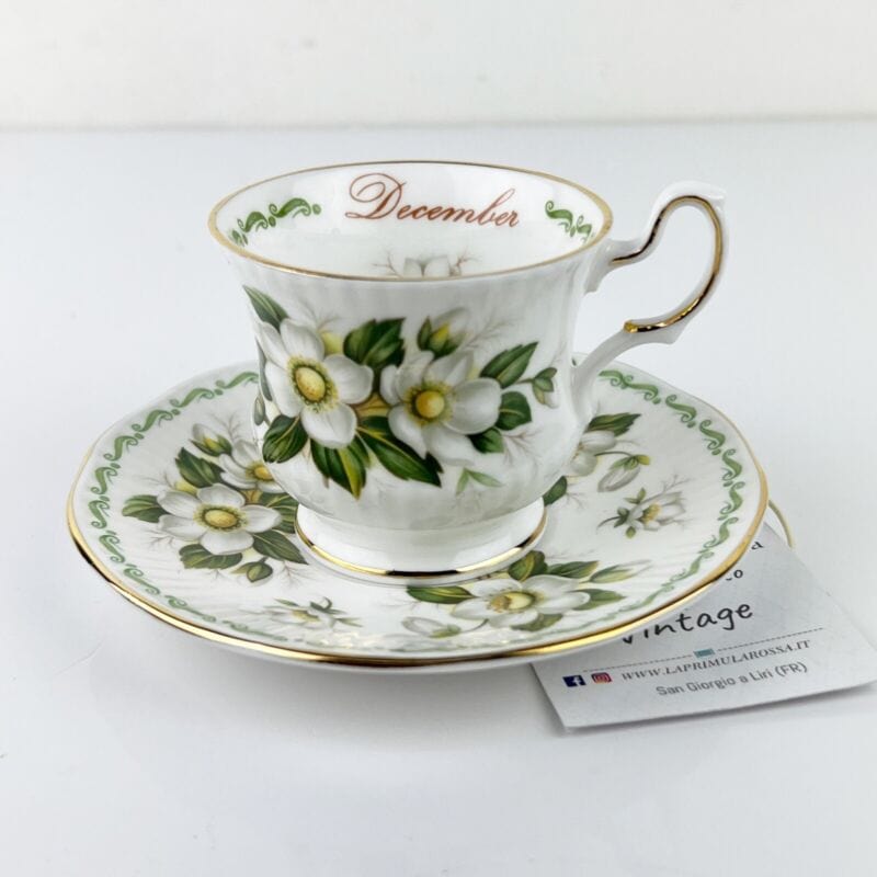 Tazza da caffè in porcellana Queen's con mese tazzina inglese DICEMBRE 900 Categoria  Servizio tazze - Tazze