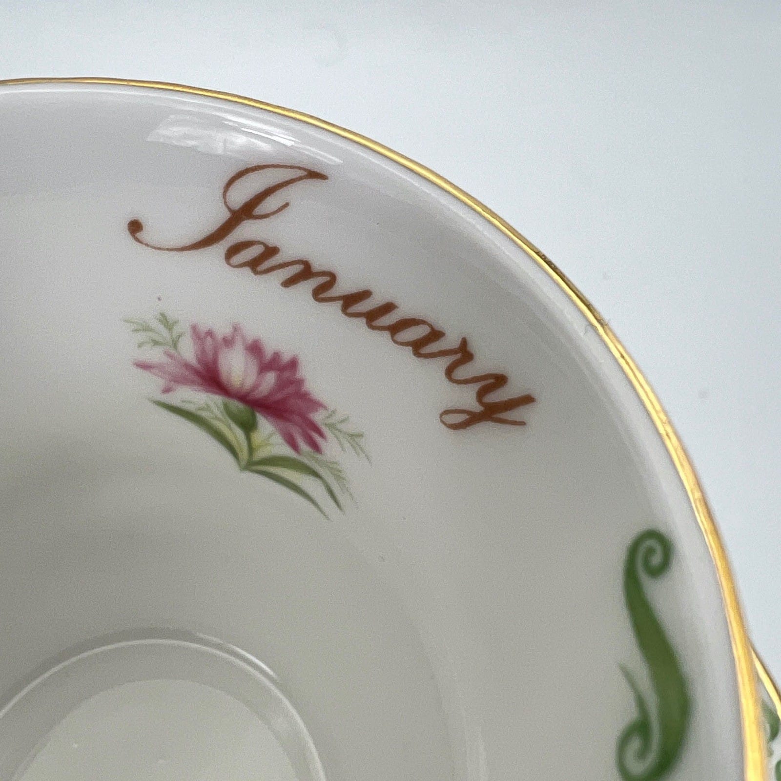 Tazza da caffè in porcellana Queen's con mese tazzina inglese GENNAIO 900 Categoria  Servizio tazze - Tazze