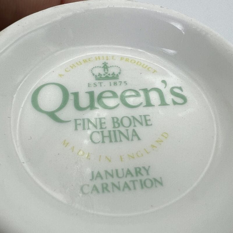 Tazza da caffè in porcellana Queen's con mese tazzina inglese GENNAIO 900 Categoria  Servizio tazze - Tazze
