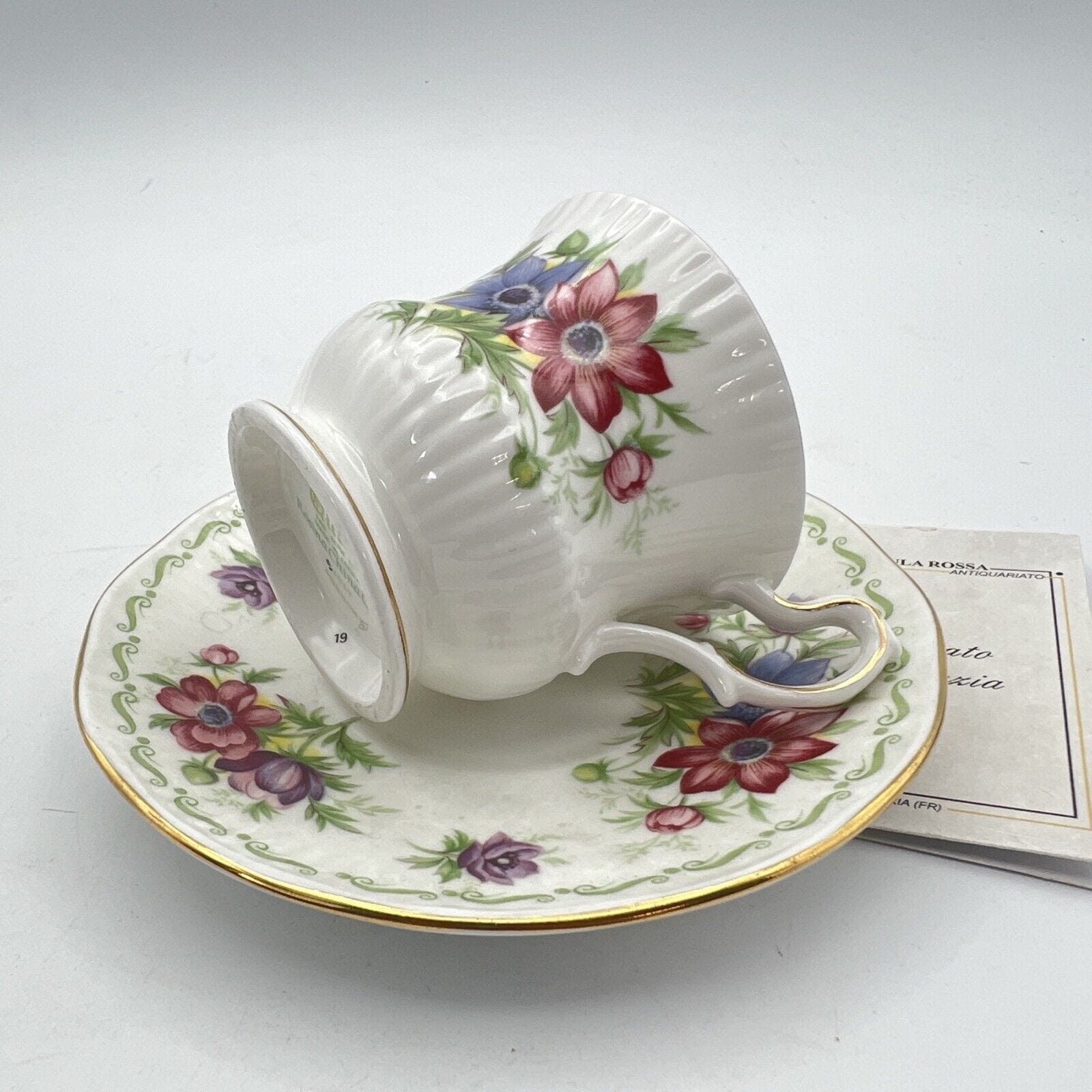 Tazza da caffè in porcellana Queen's con mese tazzina inglese Luglio 900 Categoria  Servizio tazze - Tazze