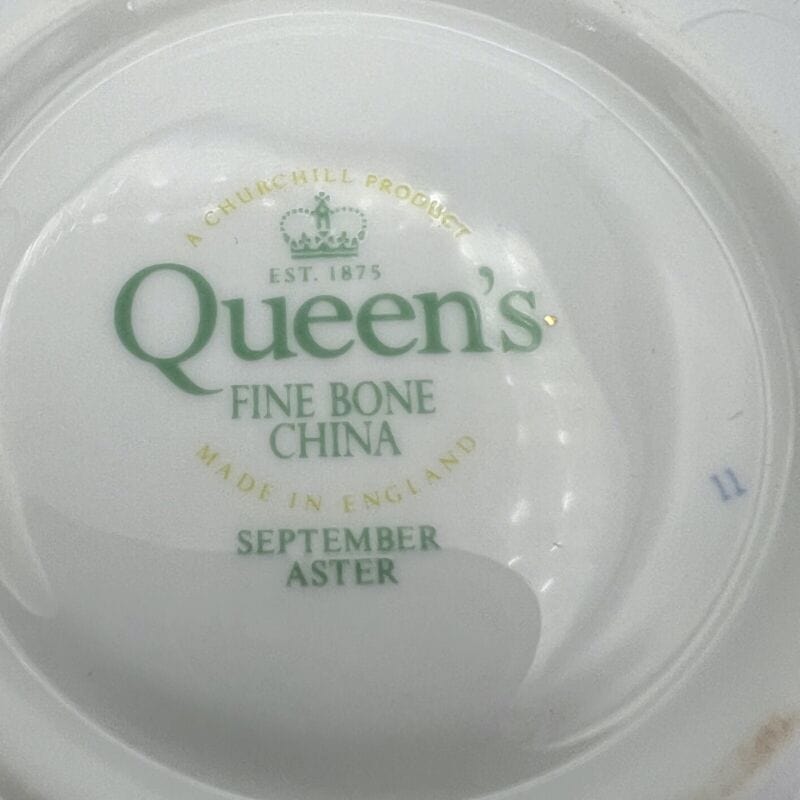 Tazza da caffè in porcellana Queen's con mese tazzina inglese SETTEMBRE 900 Categoria  Servizio tazze - Tazze