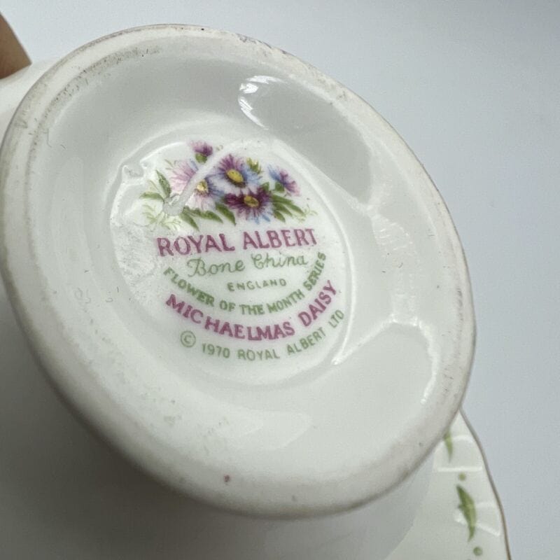 Tazza da caffè in porcellana Royal Albert mese tazzina inglese settembre 1970 Categoria  Servizio tazze - Tazze