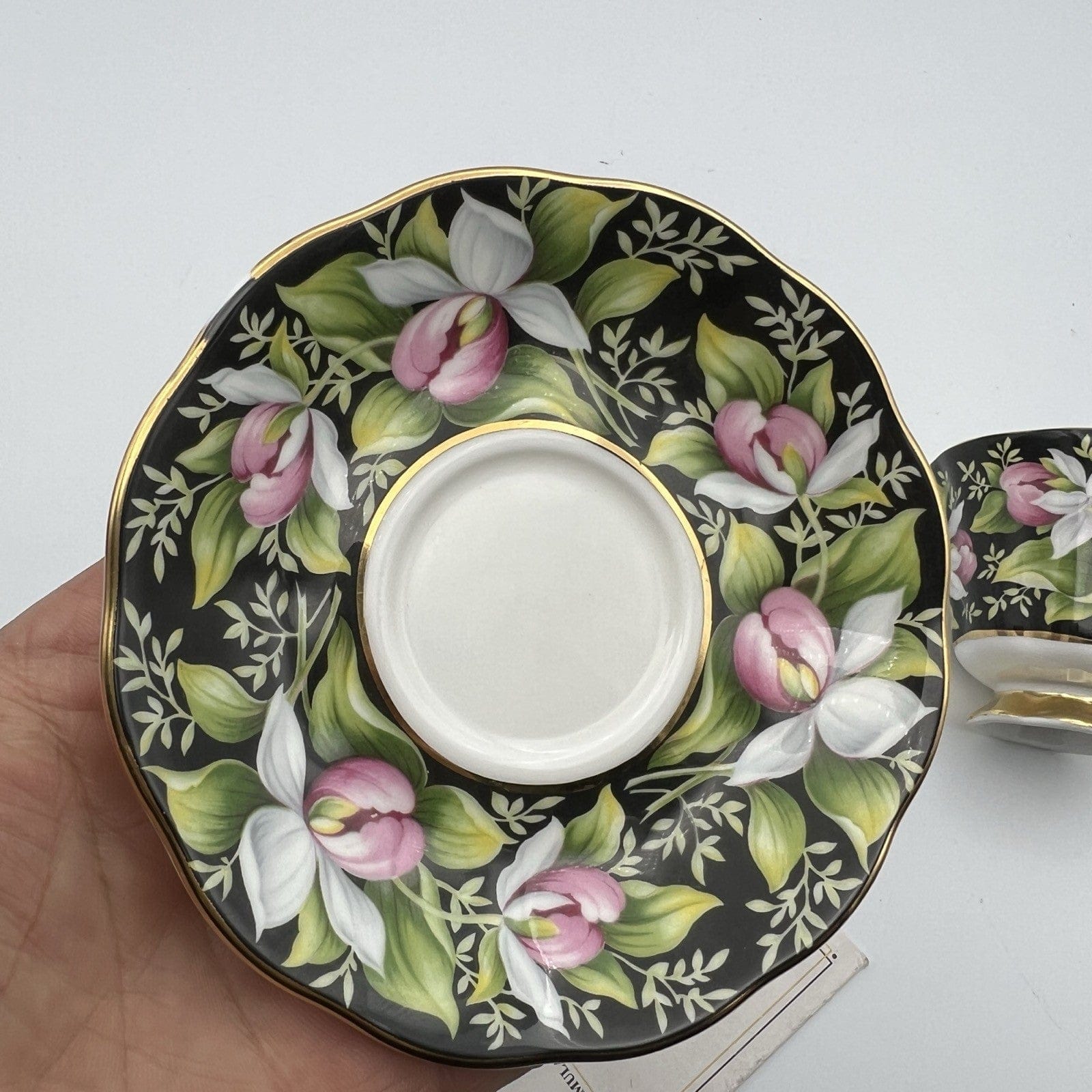 Tazza da per caffe in porcellana Royal Albert Provincial Flowers Lady's Slipper Categoria  Servizio tazze - Tazze