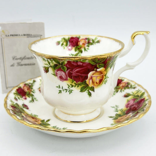 Tazza da tè per The in porcellana Royal Albert Collezione Old Country Roses 1962 Categoria  Servizio tazze - Tazze