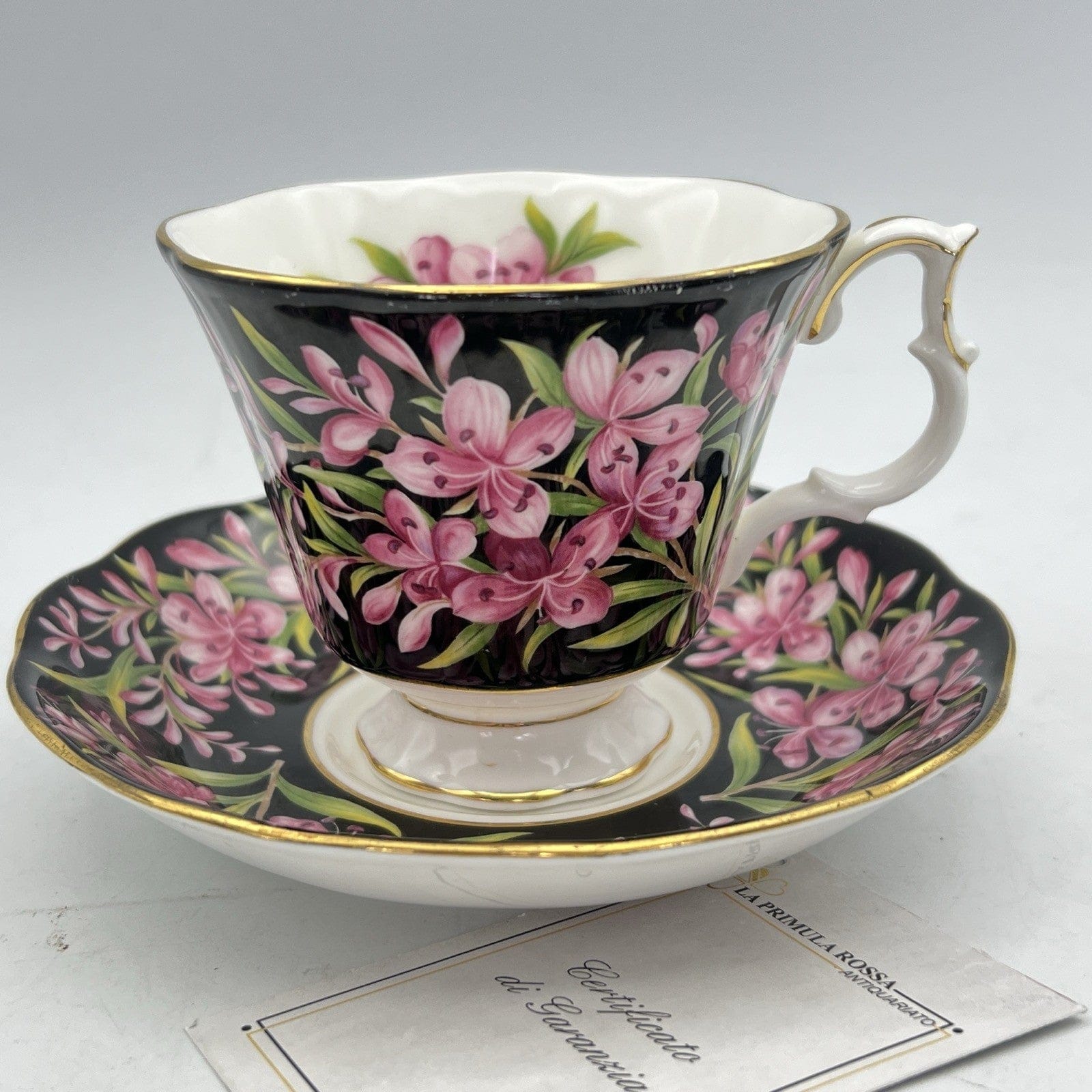 Tazza da tè The in porcellana nera Royal Albert Provincial Flowers Fireweed 900 Categoria  Servizio tazze - Tazze