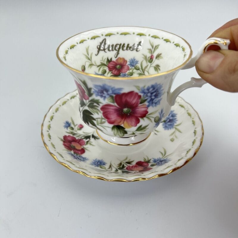 Tazza da tè The in porcellana Royal Albert con mese tazzina inglese Agosto 900 Categoria  Servizio tazze - Tazze