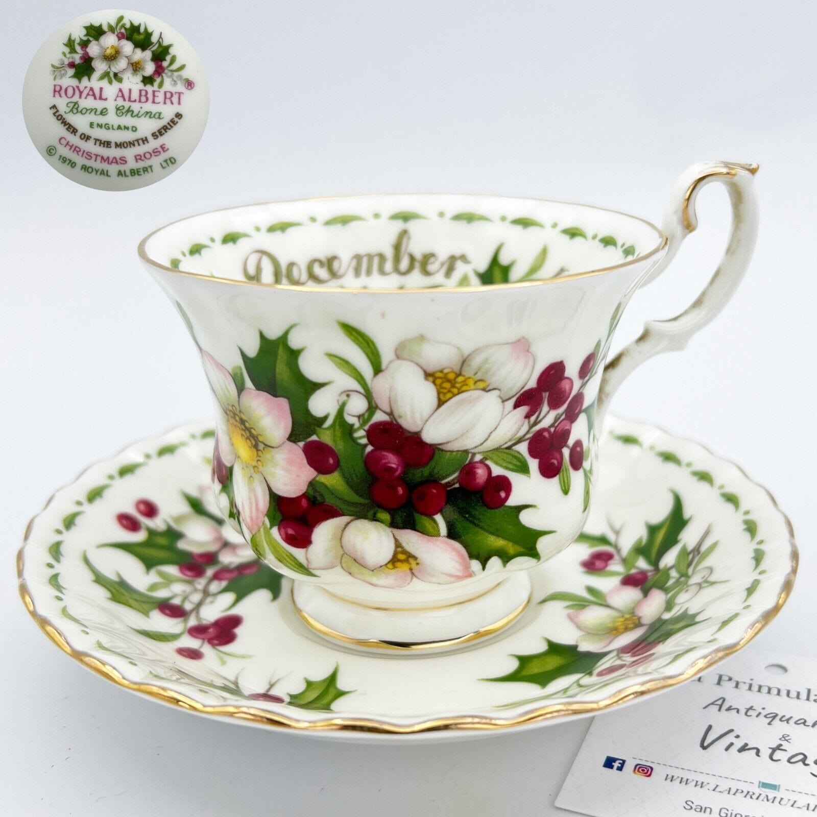 Tazza da tè The in porcellana Royal Albert con mese tazzina inglese DICEMBRE 900 Categoria  Servizio tazze - Tazze