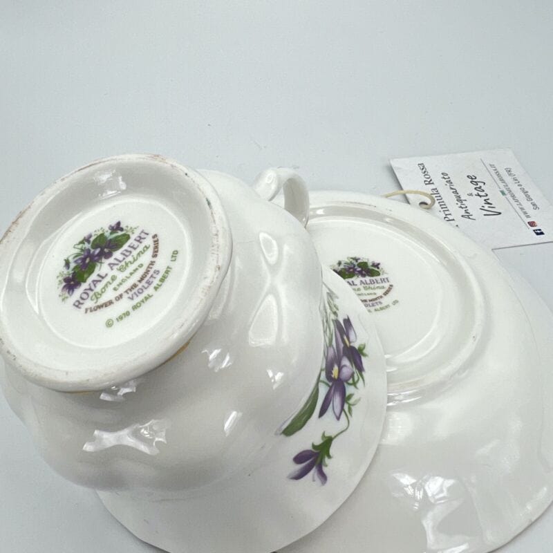 Tazza da tè The in porcellana Royal Albert con mese tazzina inglese FEBBRAIO 900 Categoria  Servizio tazze - Tazze