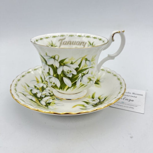 Tazza da tè The in porcellana Royal Albert con mese tazzina inglese GENNAIO 900 Categoria  Ceramiche e Porcellane