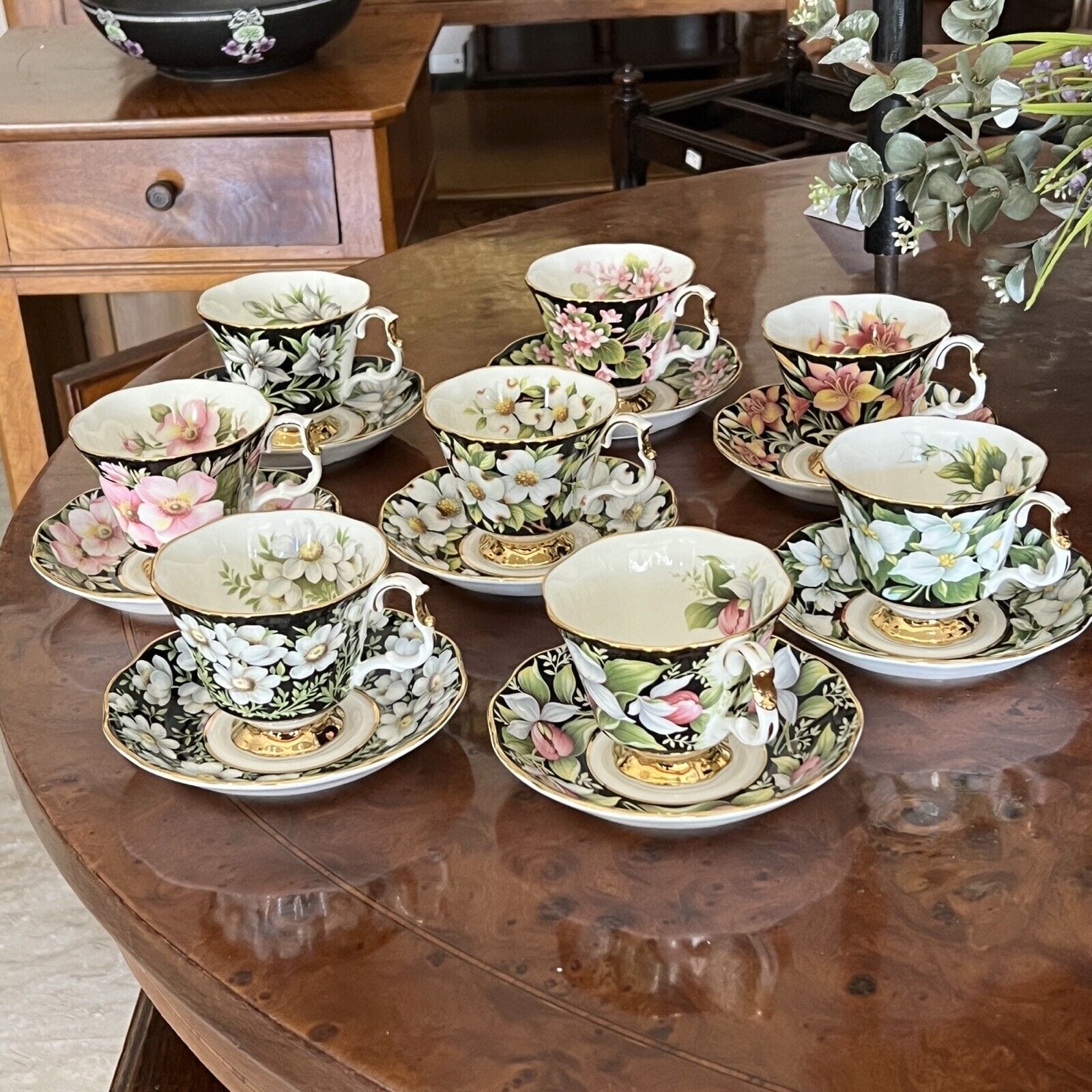tazza da tè con piattino dipinti a mano / Maria Louisa Artist tazza da tè con piattino dipinti a mano / Maria Louisa Artist