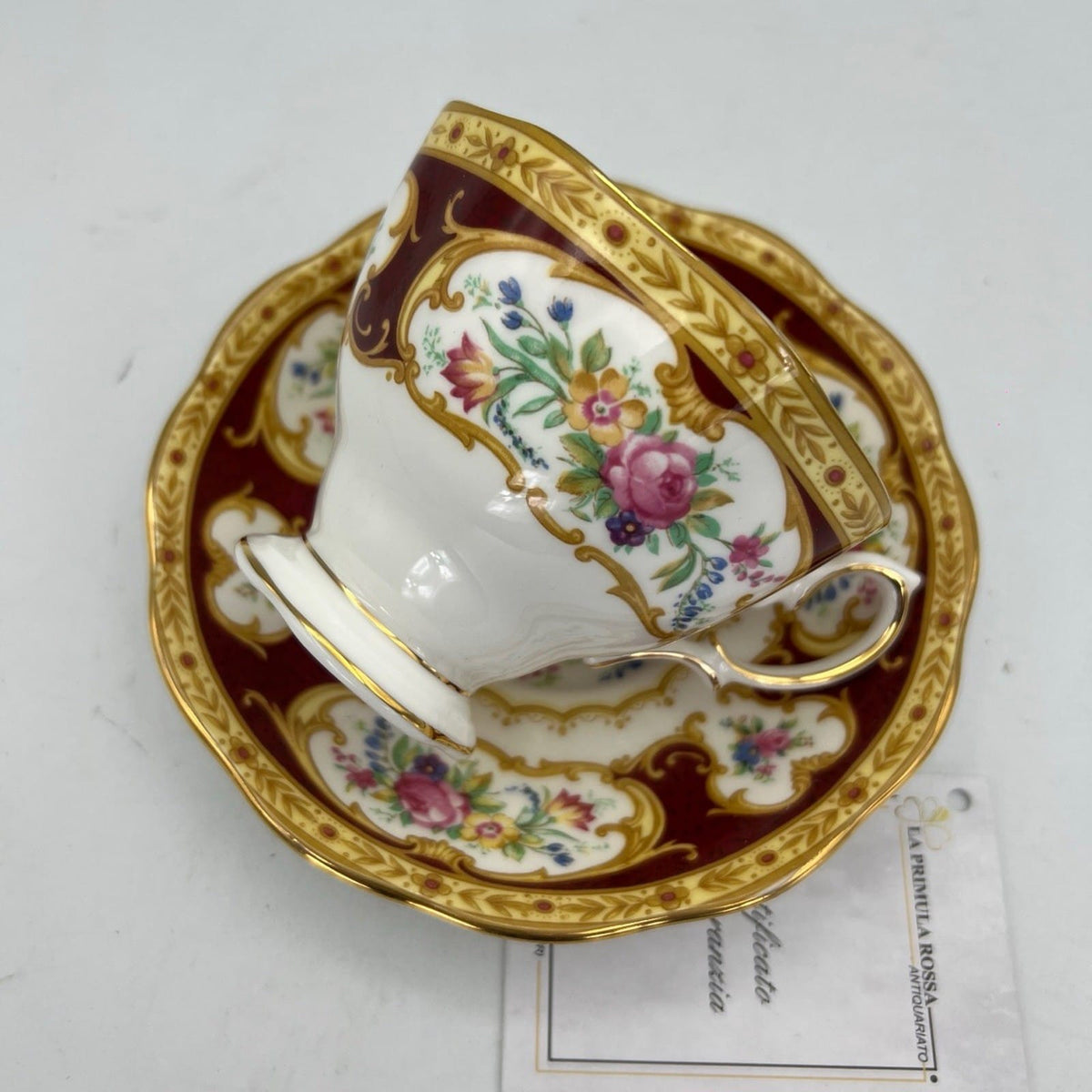 Tazza da tè The in porcellana Royal Albert  tazzina inglese Lady Hamilton 1939 Categoria  Servizio tazze - Tazze
