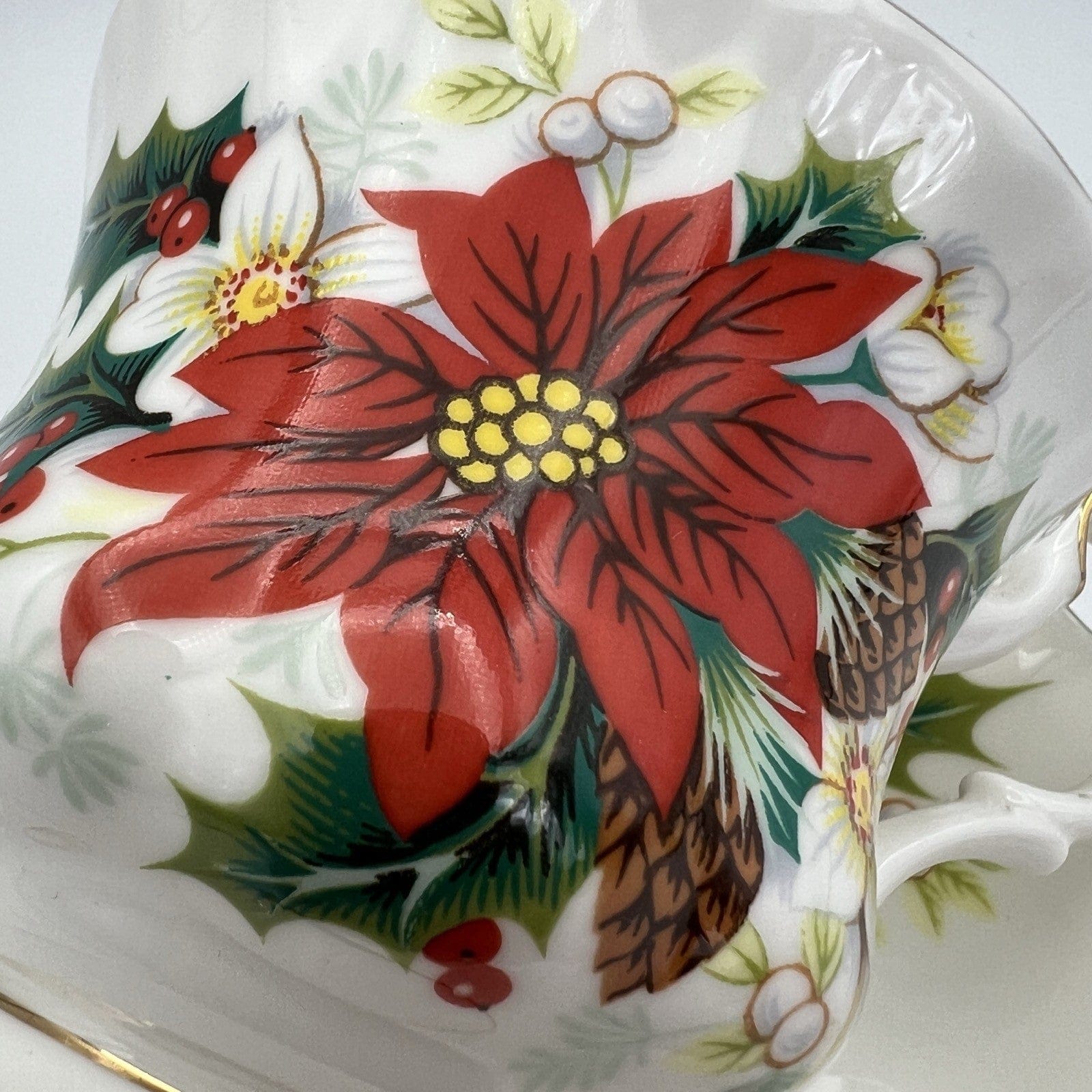 Tazza da tè The in porcellana Royal Albert tazzina inglese Poinsettia Natale '70 Categoria  Servizio tazze - Tazze