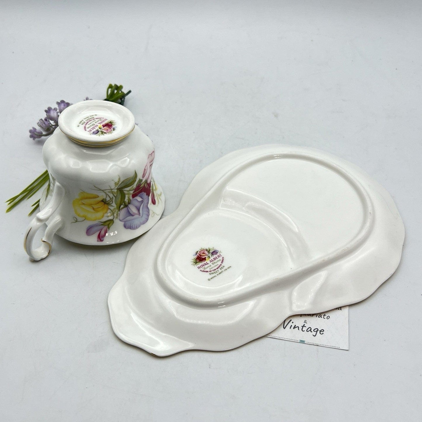 Tazza da tè The tennis in porcellana Royal Albert con mese inglese APRILE 1970 Categoria  Servizio tazze - Tazze