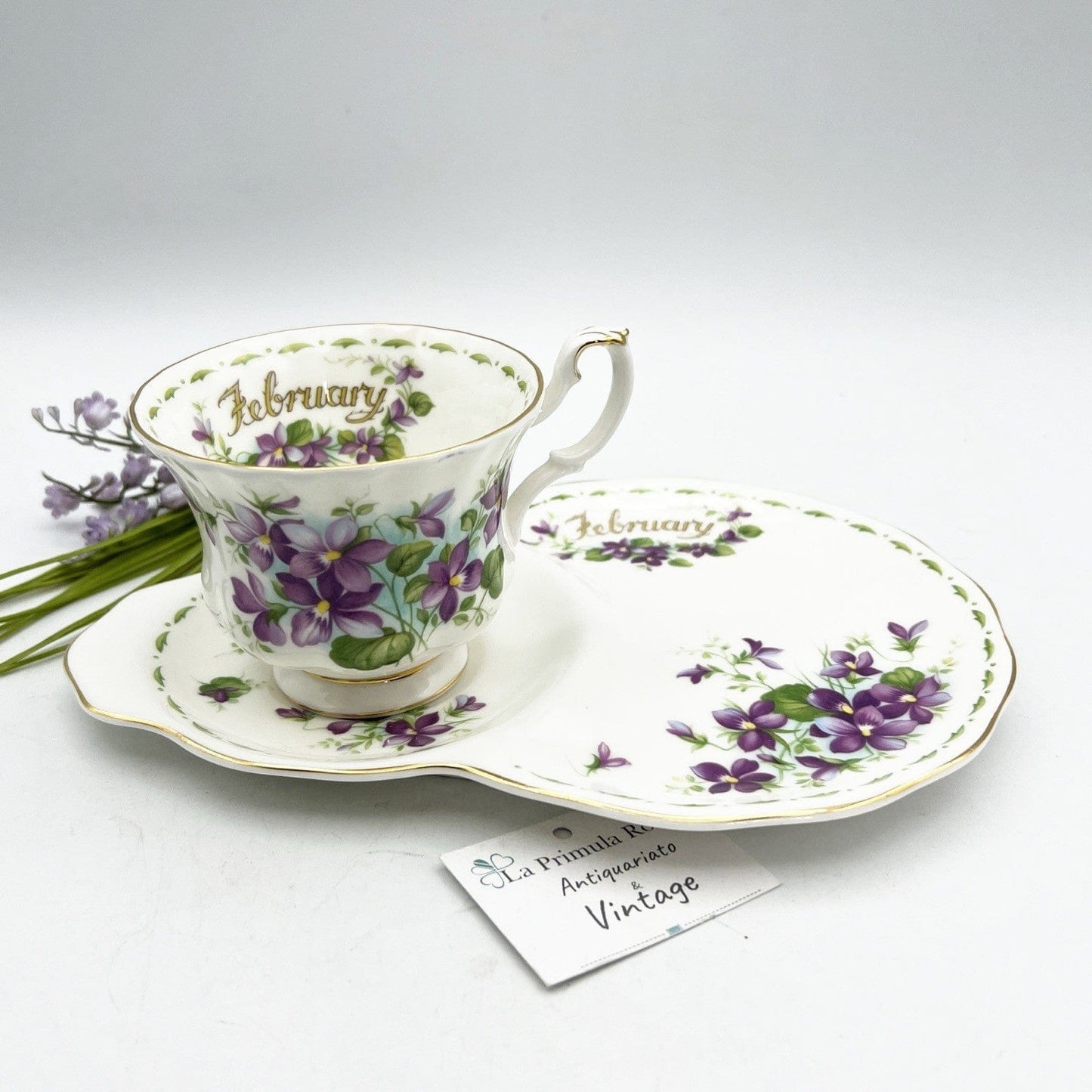 Tazza da tè The tennis in porcellana Royal Albert con mese inglese FEBBRAIO 1970 Categoria  Servizio tazze - Tazze