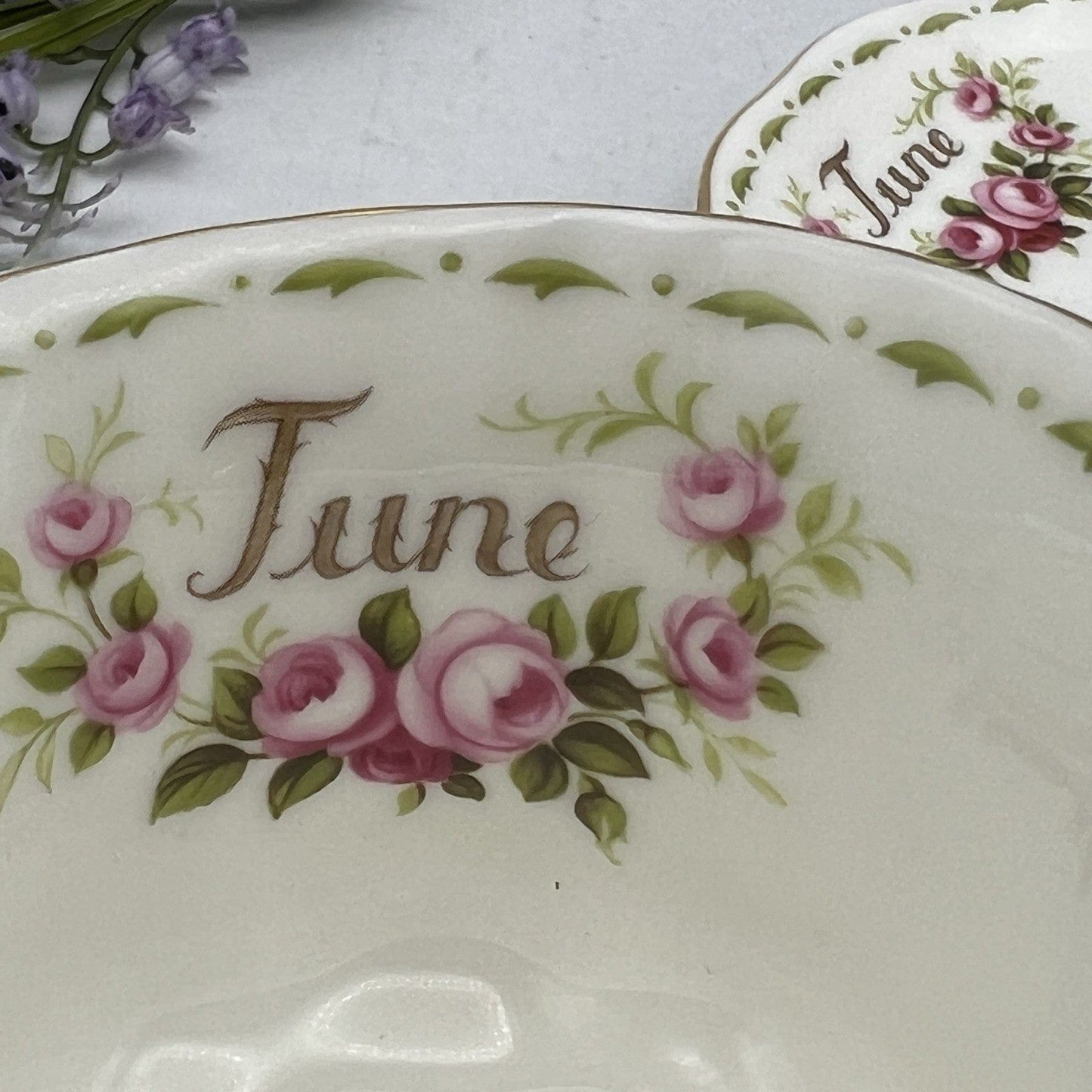 Tazza da tè The tennis in porcellana Royal Albert con mese inglese GIUGNO 1970 Categoria  Servizio tazze - Tazze