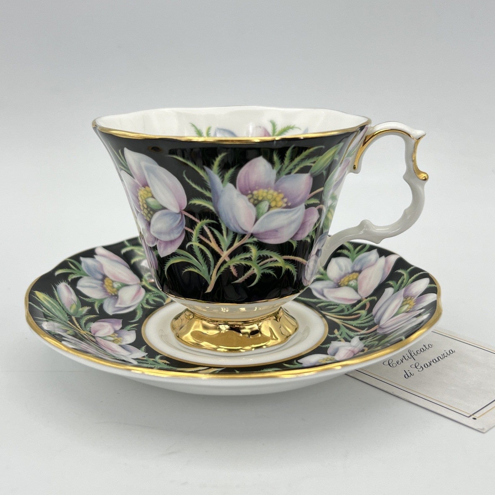 Tazza da The in porcellana Royal Albert Provincial Flowers Fiori Prairie Crocus Categoria  Servizio tazze - Tazze