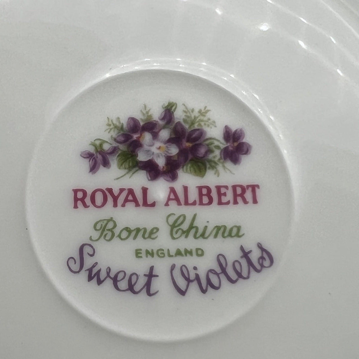 Tazza da the in porcellana Royal Albert tazzina inglese Violette Sweet Violets Categoria  Servizio tazze - Tazze