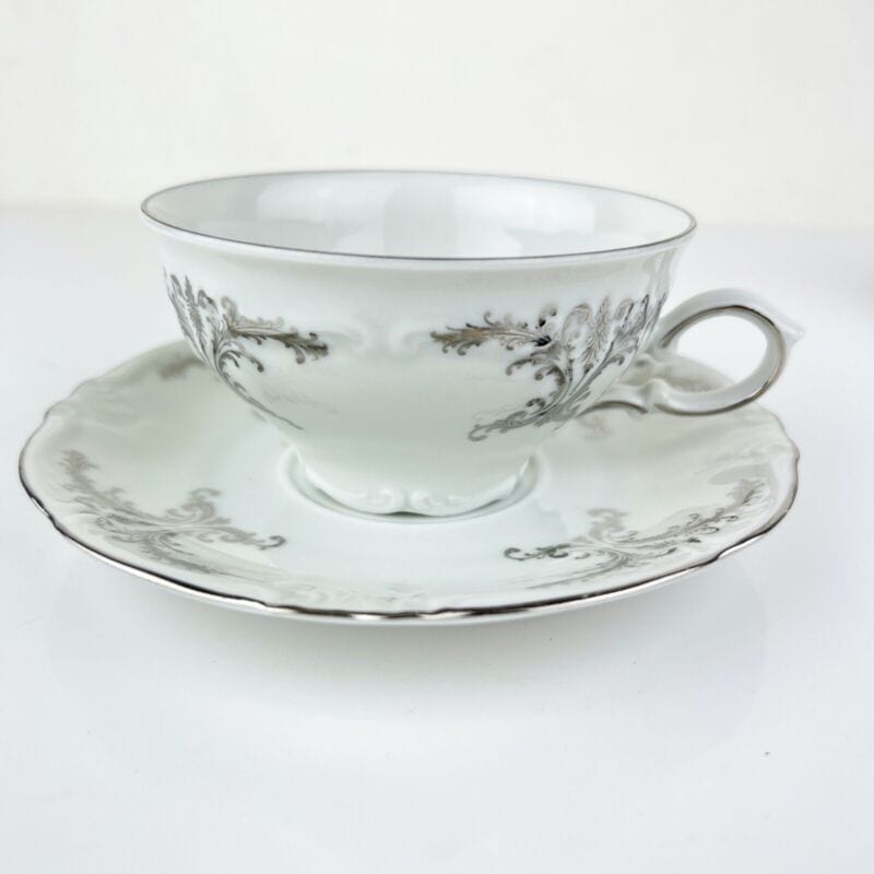 Tazza da the tè antica in porcellana Bianca  Bavaria tazzina decoro Argento Categoria  Servizio tazze - Tazze