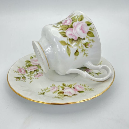 Tazza da the tè in porcellana con mese tazzina stile inglese GIUGNO 900 Fiori Categoria  Servizio tazze - Tazze