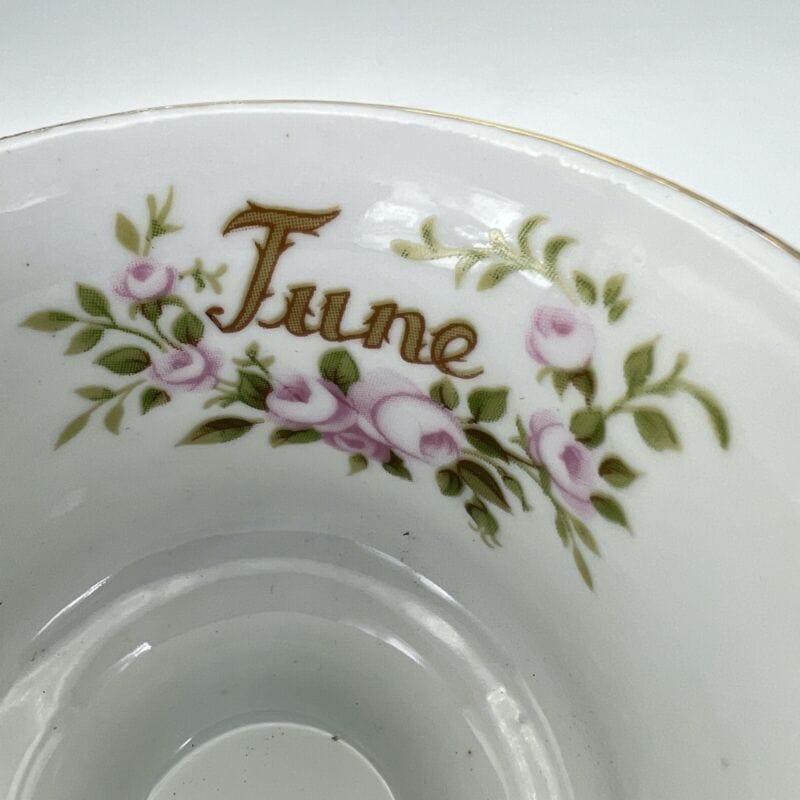 Tazza da the tè in porcellana con mese tazzina stile inglese GIUGNO 900 Fiori Categoria  Servizio tazze - Tazze