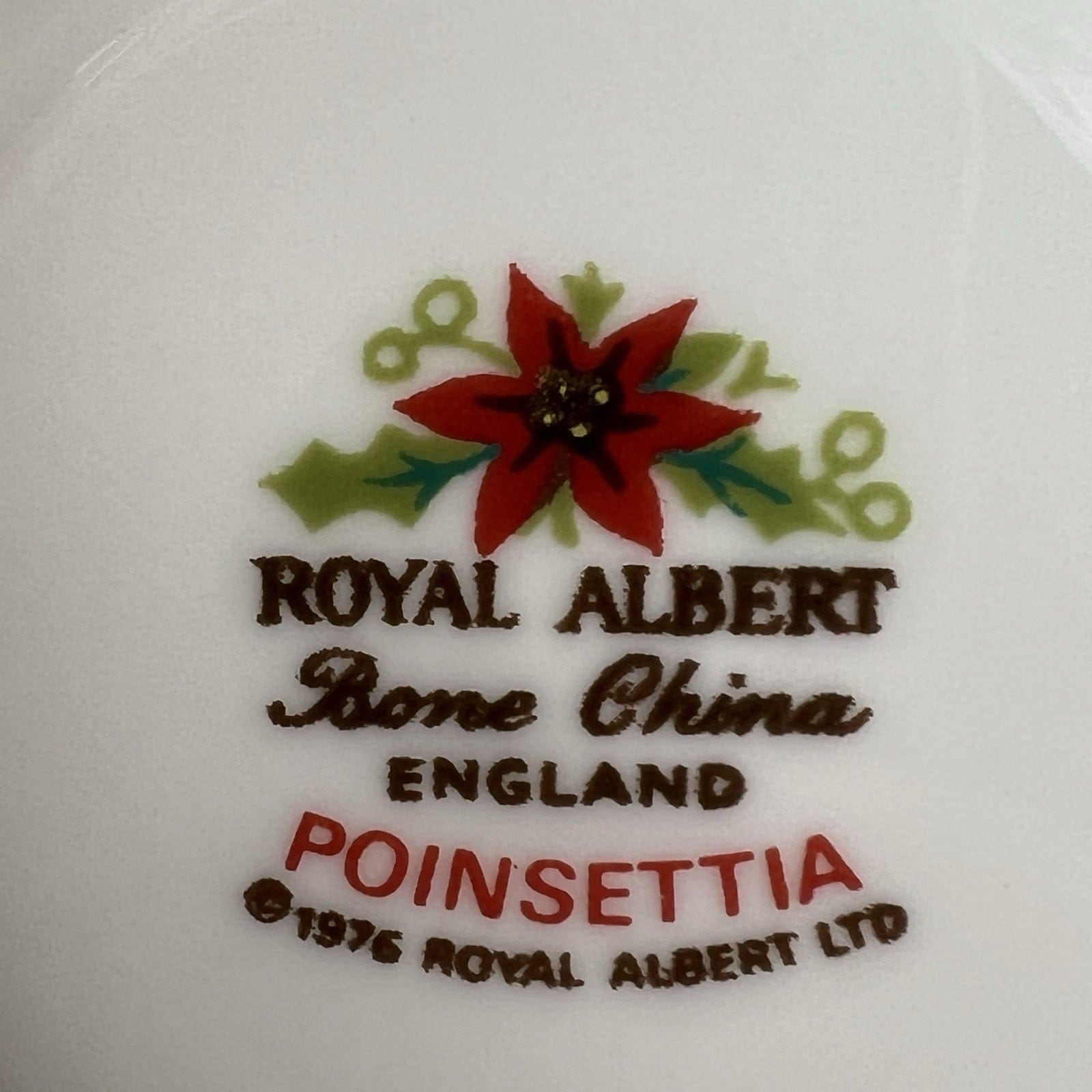 Tazza in porcellana Royal Albert tazzina da caffè inglese Natale Poinsettia 1976 Categoria  Servizio tazze - Tazze
