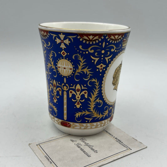 Tazza Mug in Ceramica Inglese Regina Elisabetta II Casa Reale compleanno 2006 Categoria  Arte e antiquariato:Porcellana e ceramica:Altro porcellana e ceramica