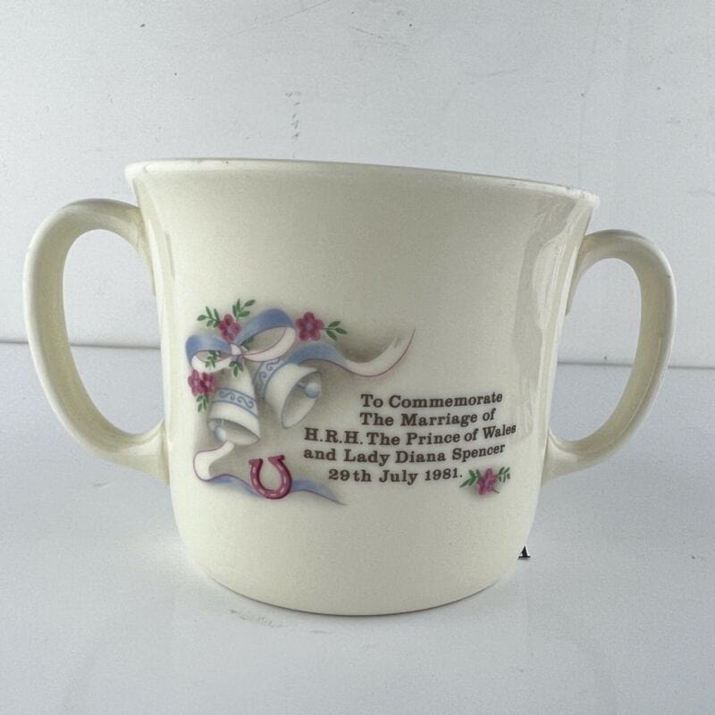 Tazza Vintage Inglese Matrimonio Principe Carlo  e Lady Diana Casa Reale 1981 Categoria  Piatti e Piattini