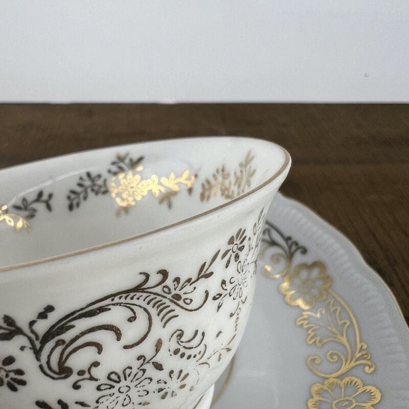 Tazzina da caffe antica in porcellana Bavaria tazza tazzine oro con piattino 900 Categoria  Servizio tazze - Tazze