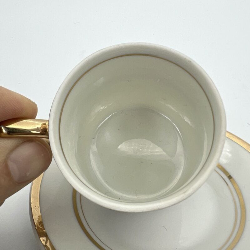 Tazzina da caffe antica in porcellana bianca Empire anni 40 tazza oro Vintage Categoria  Servizio tazze - Tazze