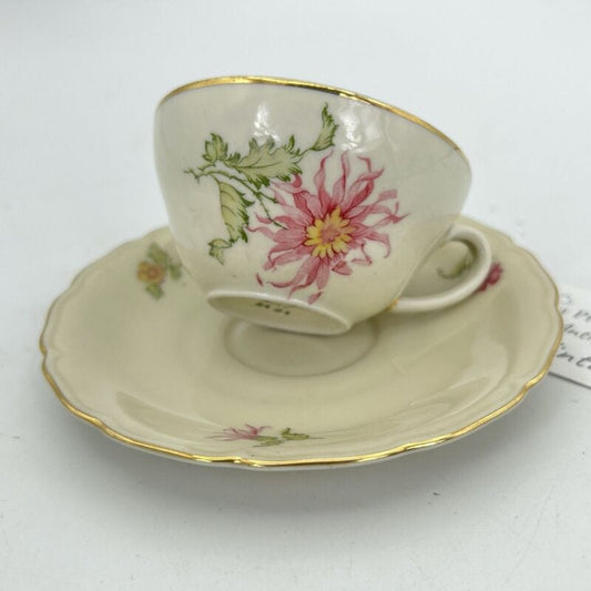 Tazzina da per caffe antica in porcellana Bavaria tazza a fiori e oro anni 40 Categoria  Servizio tazze - Tazze