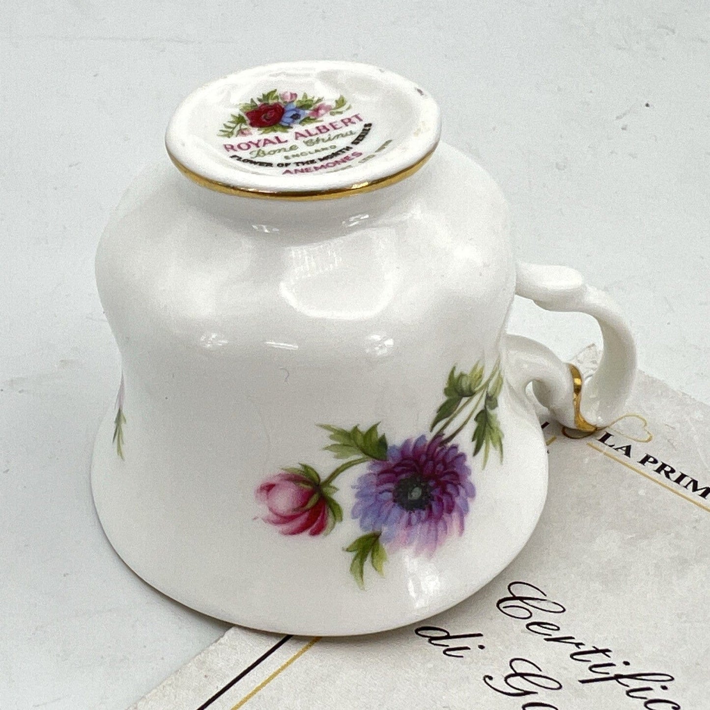 Tazzina da tè The in porcellana Royal Albert con mese Marzo Mignon Miniatura Categoria  Servizio tazze - Tazze