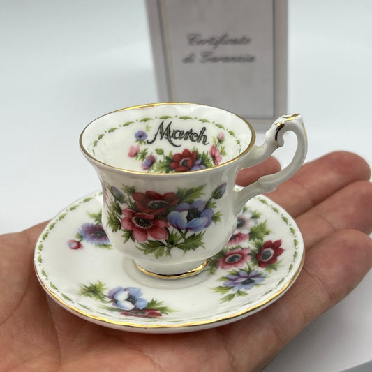 Tazzina da tè The in porcellana Royal Albert con mese Marzo Mignon Miniatura Categoria  Servizio tazze - Tazze