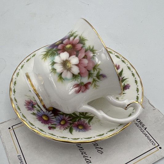 Tazzina da tè The in porcellana Royal Albert con mese Ottobre Mignon Miniatura Categoria  Servizio tazze - Tazze