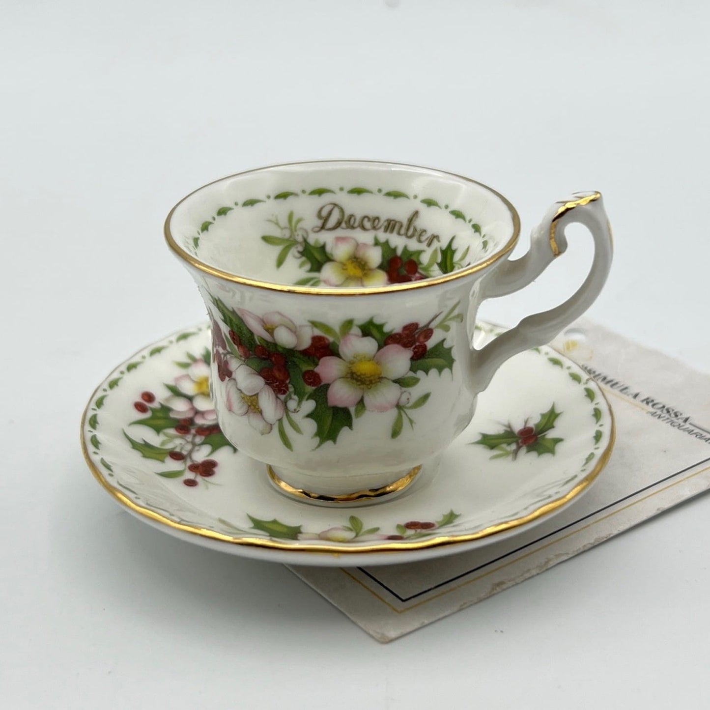 Tazzina da tè The in porcellana Royal Albert mese di Dicembre Mignon Miniatura Categoria  Servizio tazze - Tazze