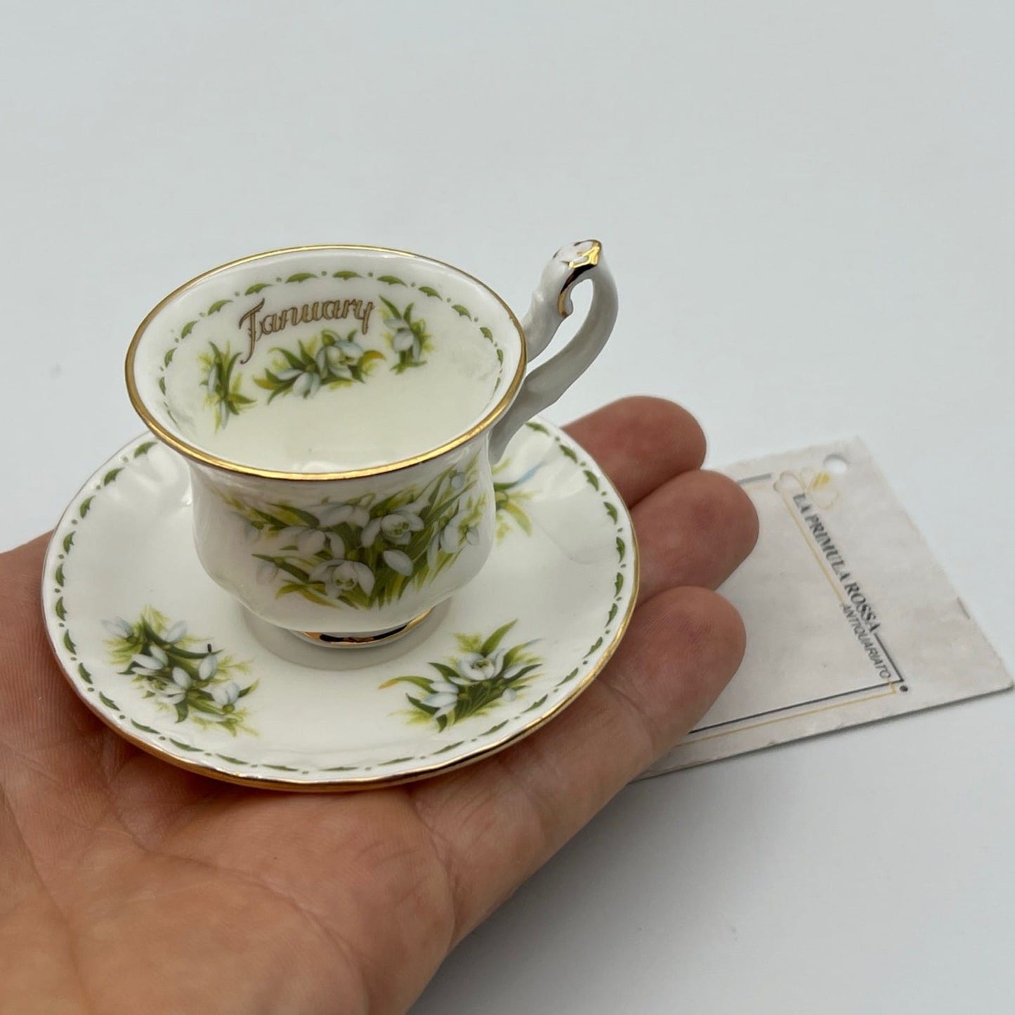 Tazzina da tè The in porcellana Royal Albert mese di Gennaio Mignon Miniatura Categoria  Servizio tazze - Tazze