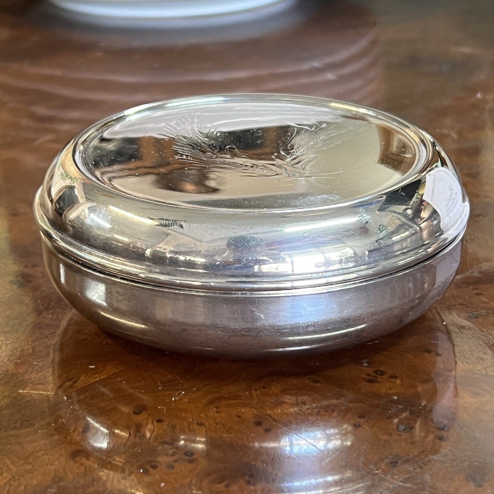 Teca contenitore eucaristico porta ostie in argento Silver plated patena Spiga Categoria  Sheffield & Argento