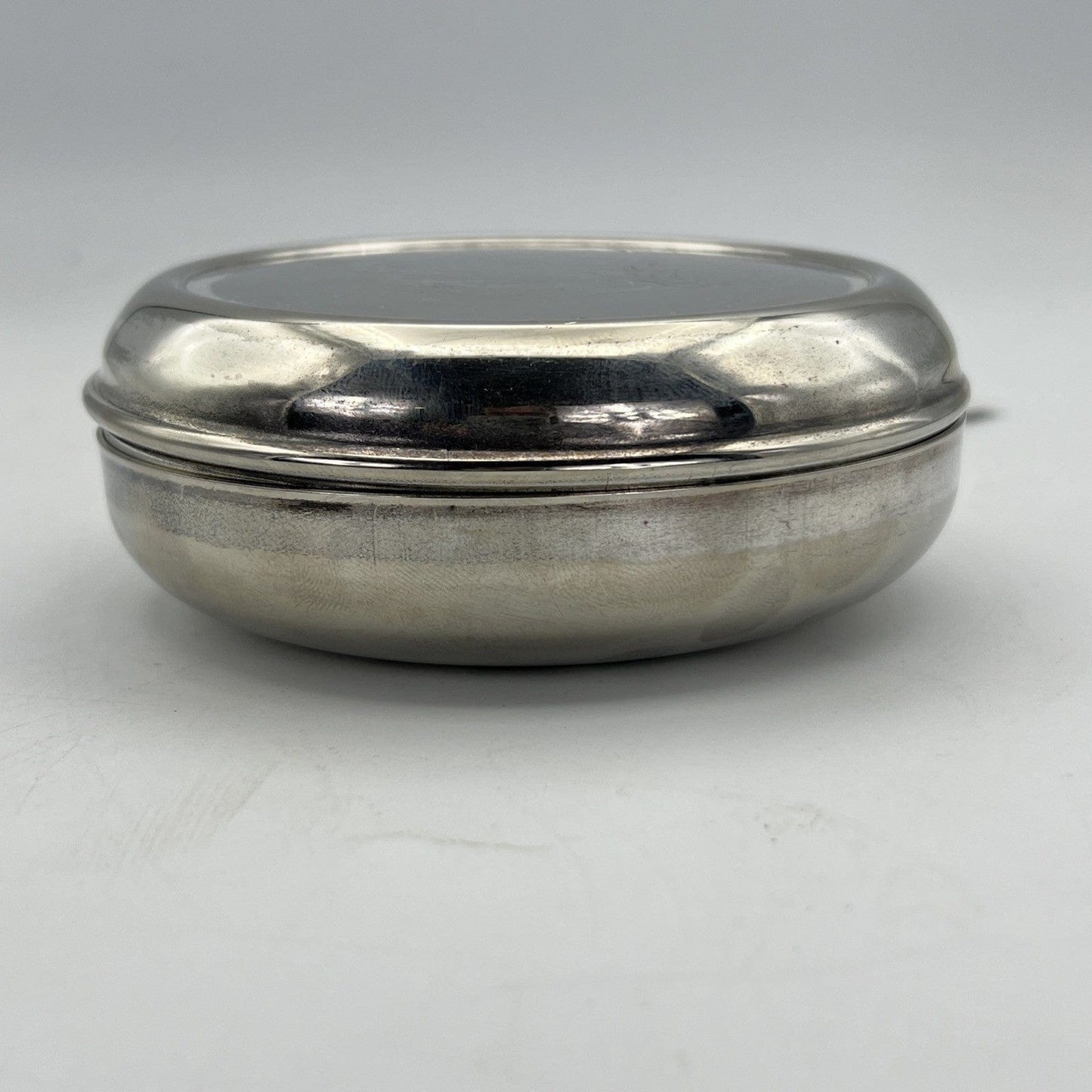 Teca contenitore eucaristico porta ostie in argento Silver plated patena Spiga Categoria  Sheffield & Argento
