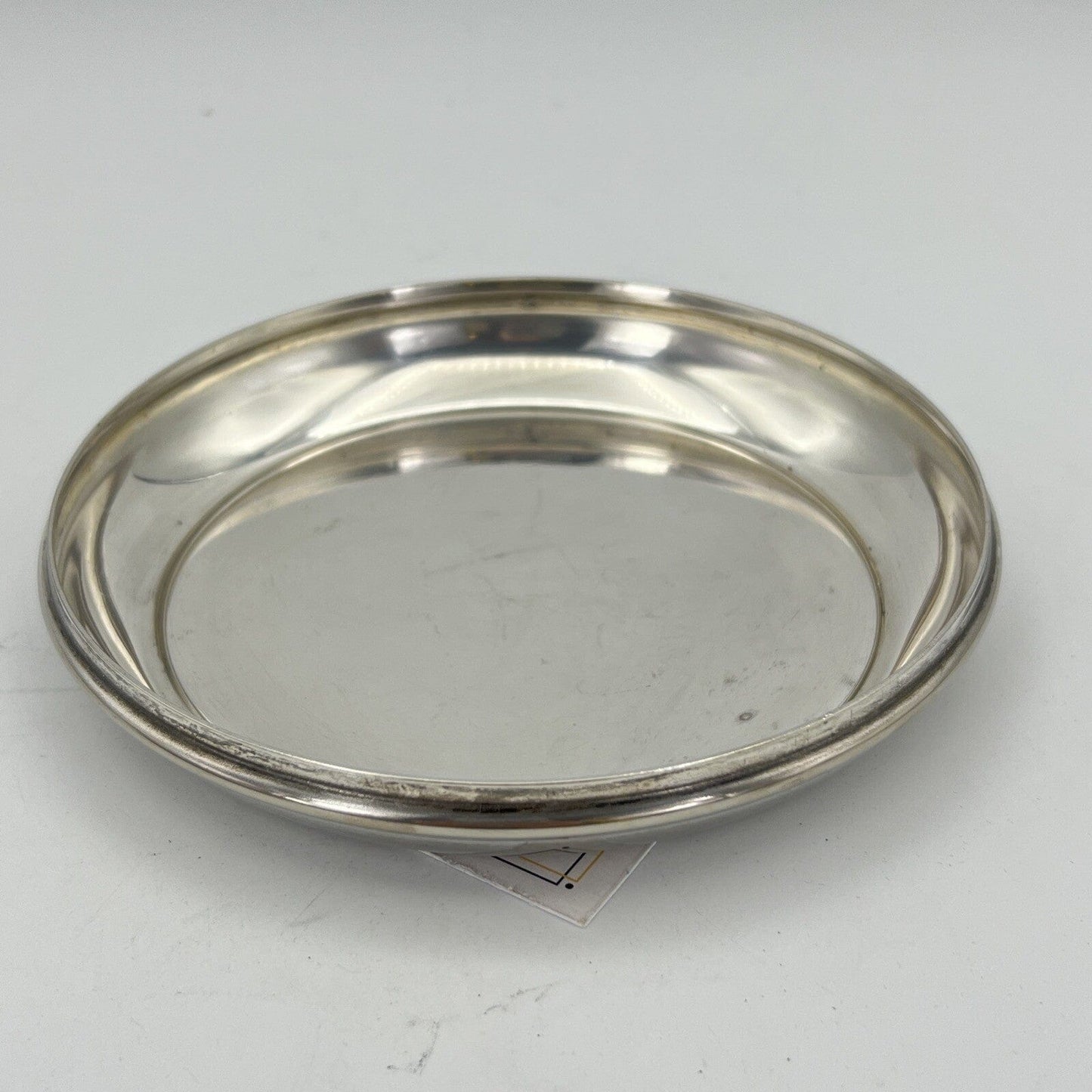 Teca Scatola contenitore eucaristico porta ostie in argento Silver plated patena Categoria  Sheffield & Argento