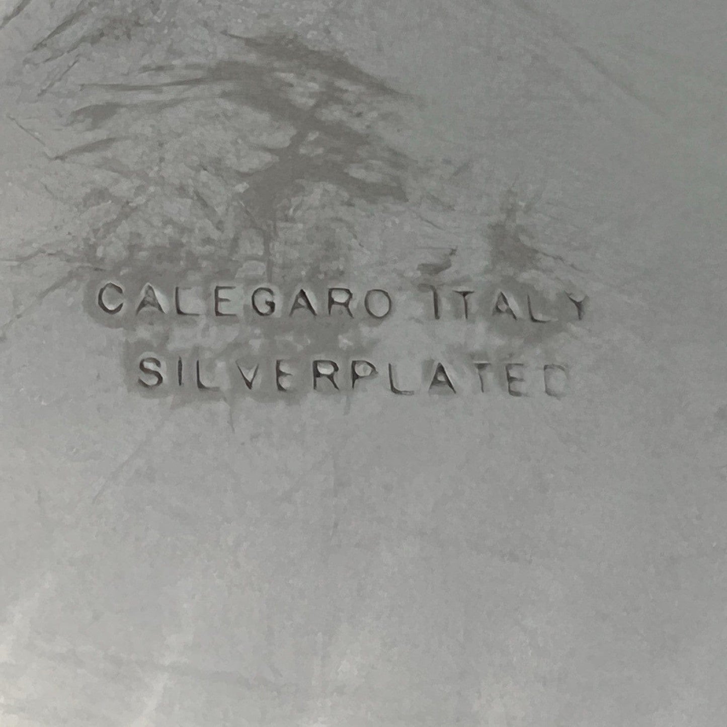 Teca Scatola contenitore eucaristico porta ostie in argento Silver plated patena Categoria  Sheffield & Argento