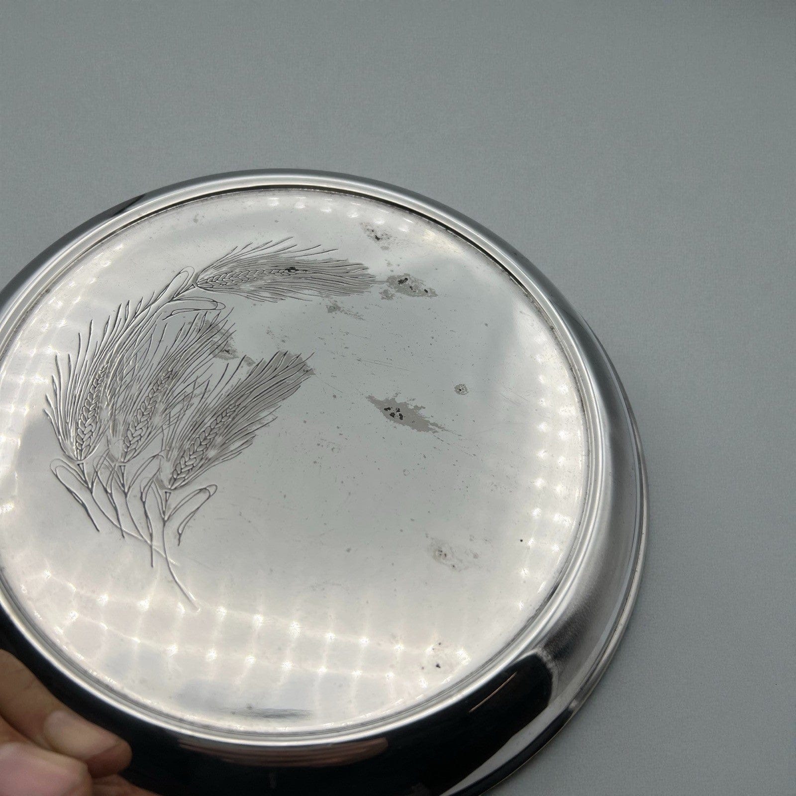 Teca Scatola contenitore eucaristico porta ostie in argento Silver plated patena Categoria  Sheffield & Argento