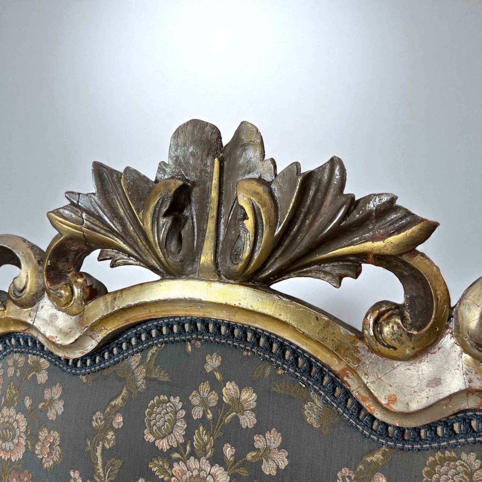 Testata testiera da per Letto in stile antico barocco in legno tessuto imbottita Categoria  Letti & Testate