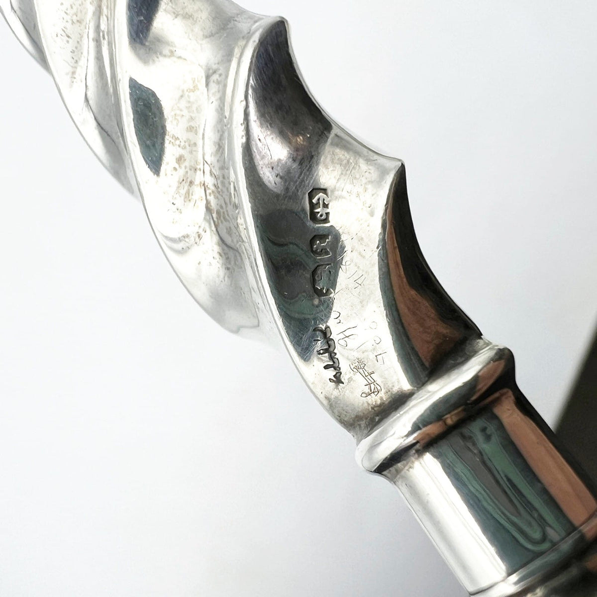 Tiralacci Antico in argento 925 inglese da toilette sterling d'epoca anno 1893 Categoria  Sheffield & Argento