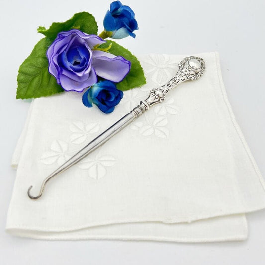 Tiralacci Antico in argento 925 inglese da toilette sterling d'epoca anno 1908 Categoria  Sheffield & Argento