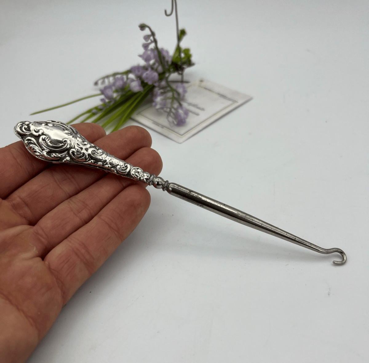 Tiralacci Antico in argento 925 inglese da toilette sterling d'epoca anno 1913 Categoria  Sheffield & Argento