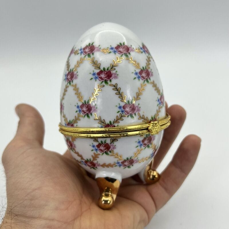 Uovo da collezione in porcellana decorativo ceramica portagioie stile Faberge F Categoria  Altro