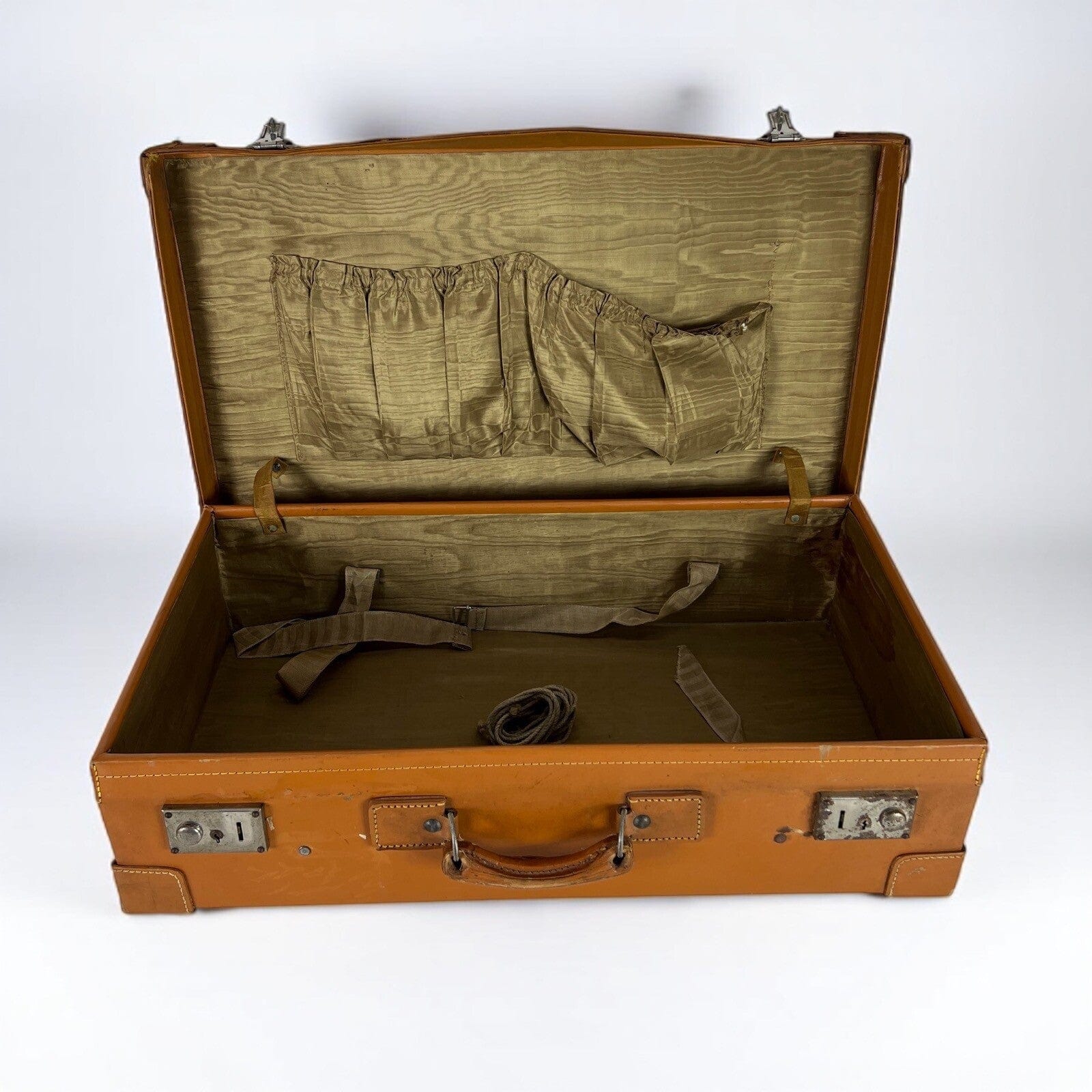 Valigia vintage anni 60 in cuoio marrone Borsa Antica bagaglio da viaggio rigida Categoria  Vintage