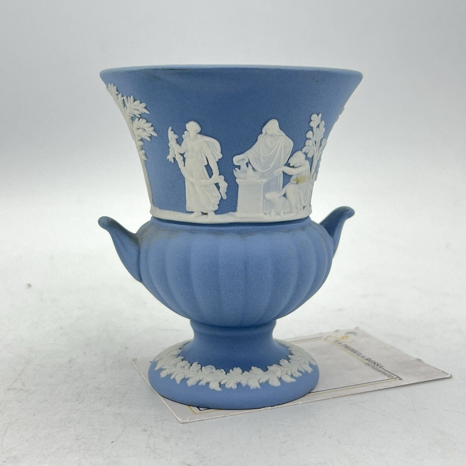 Vasetto in porcellana Wedgwood Celeste Vaso Vintage inglese cherubini angeli 900 Categoria  Vasi e Portafiori